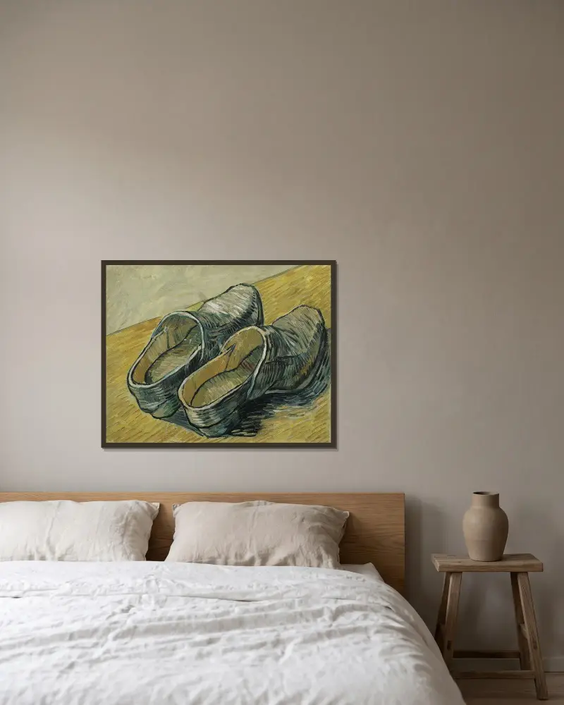 A pair of leather clogs av Vincent van Gogh inramad på en vägg
