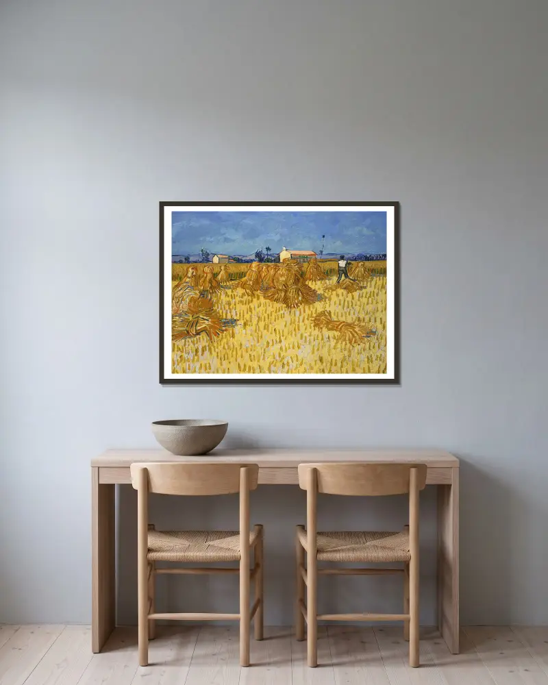 Corn Harvest in Provence av Vincent van Gogh inramad på en vägg
