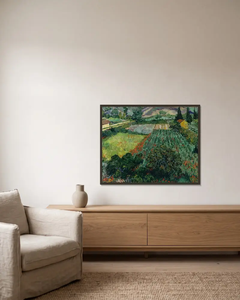 Mohnfeld von Vincent van Gogh gerahmt an einer Wand