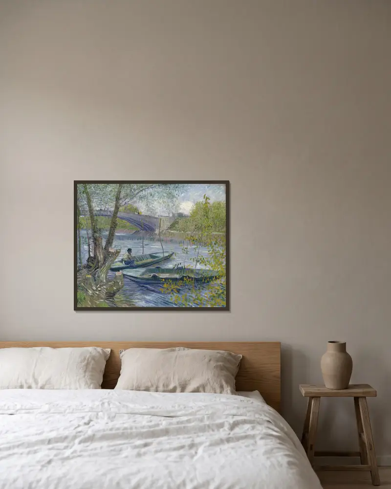 Fiske i vår vid Pont de Clichy (Asnières) av Vincent van Gogh inramad på en vägg