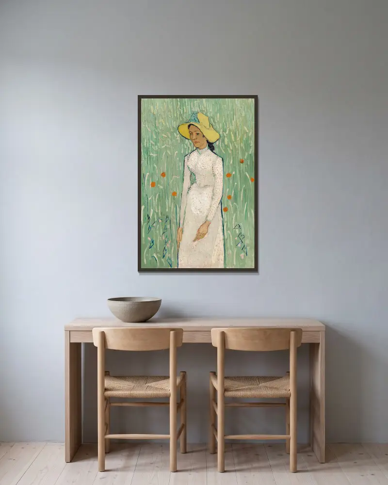 Mädchen in Weiß von Vincent van Gogh gerahmt an einer Wand
