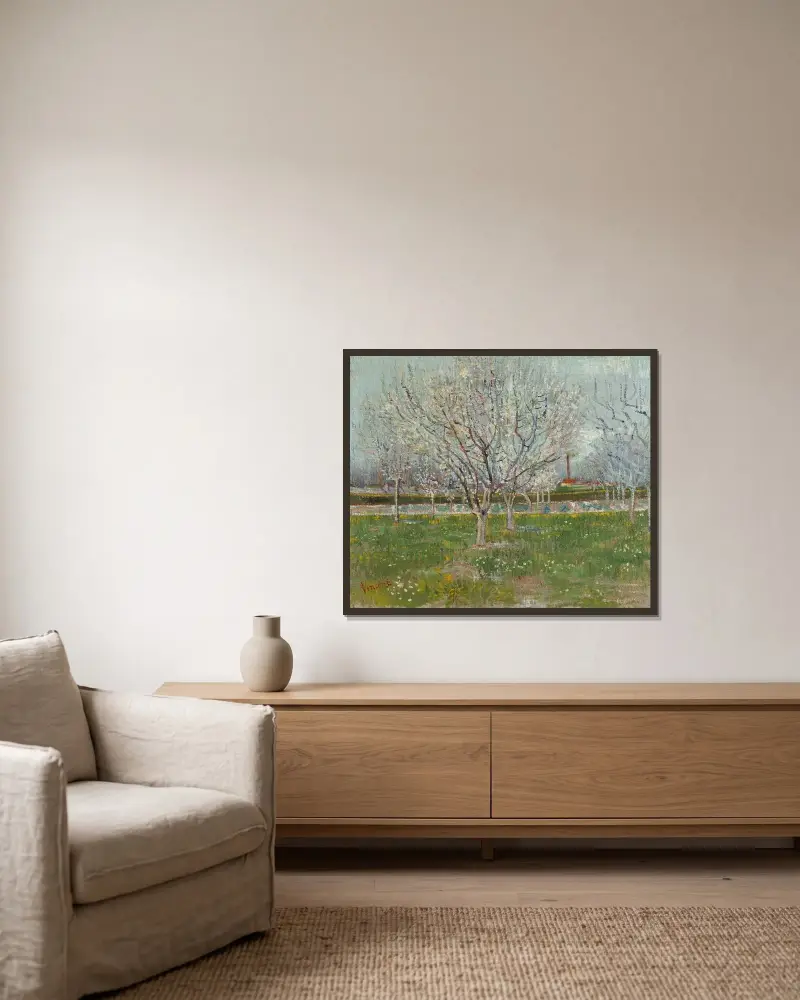 Orchard in Blossom (Plum Trees) av Vincent van Gogh inramad på en vägg