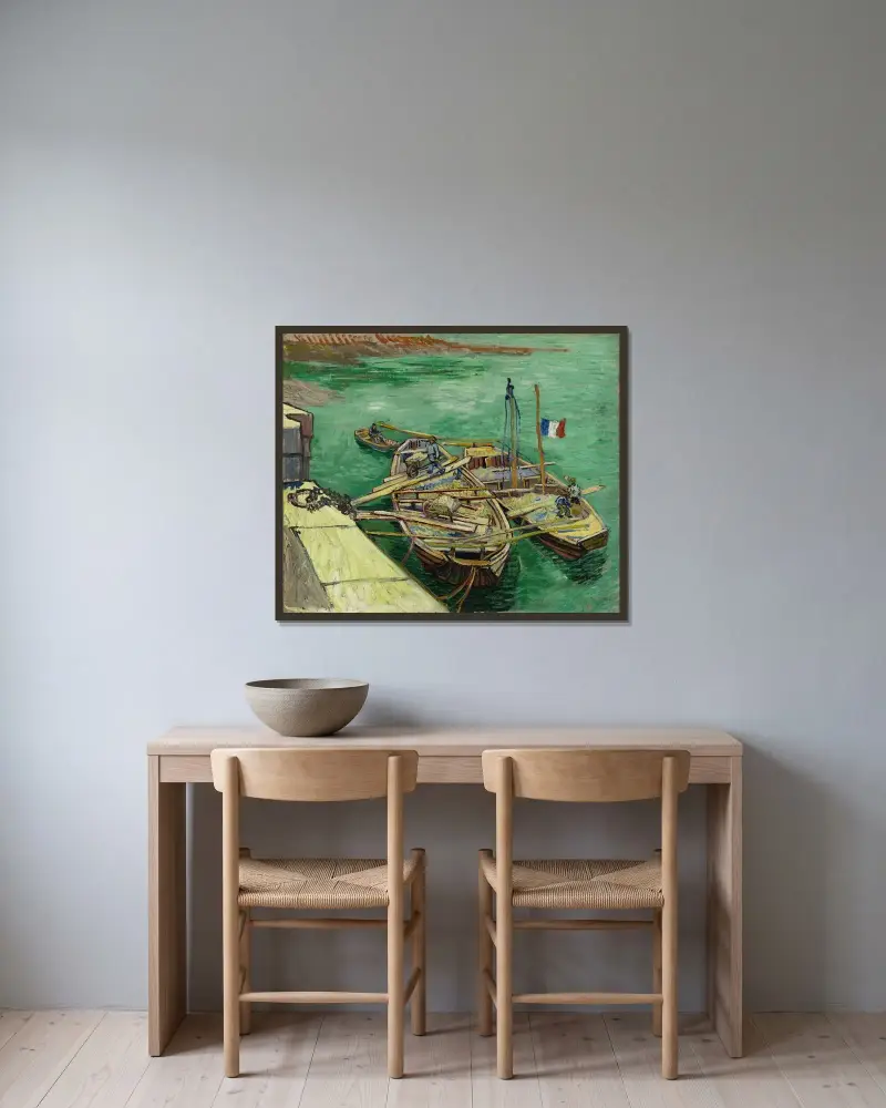 Nábřeží s muži vykládajícími písek z člunů, Vincent van Gogh v rámu na stěně