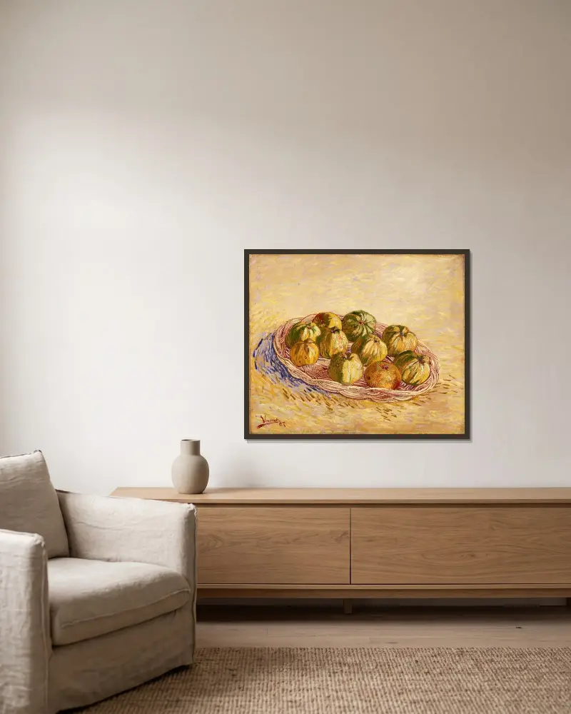Stilleben, korg med äpplen av Vincent van Gogh inramad på en vägg