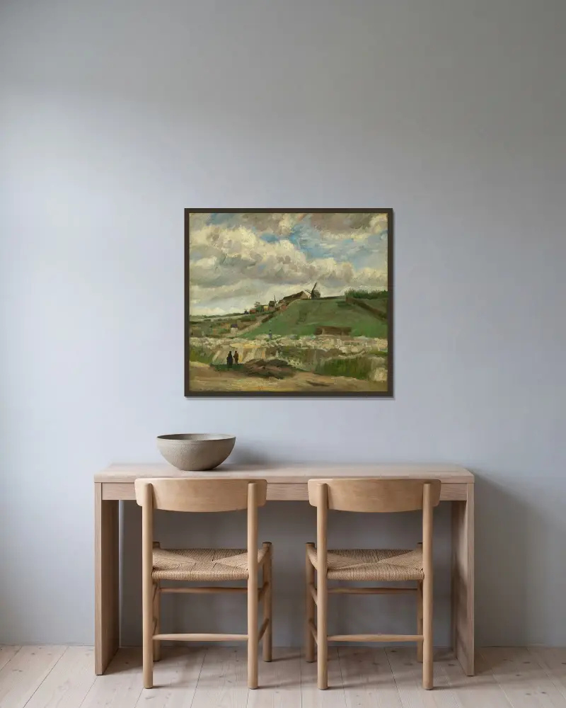 Kullen Montmartre med stenbrott, 1886 – nr 2 av Vincent van Gogh inramad på en vägg
