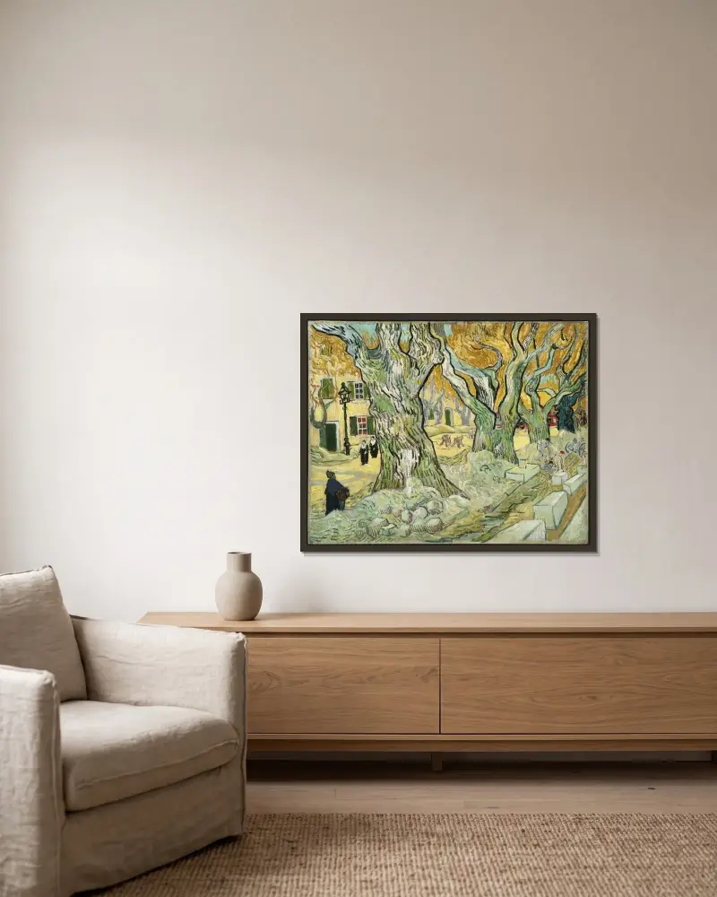 The Road Menders av Vincent van Gogh inramad på en vägg