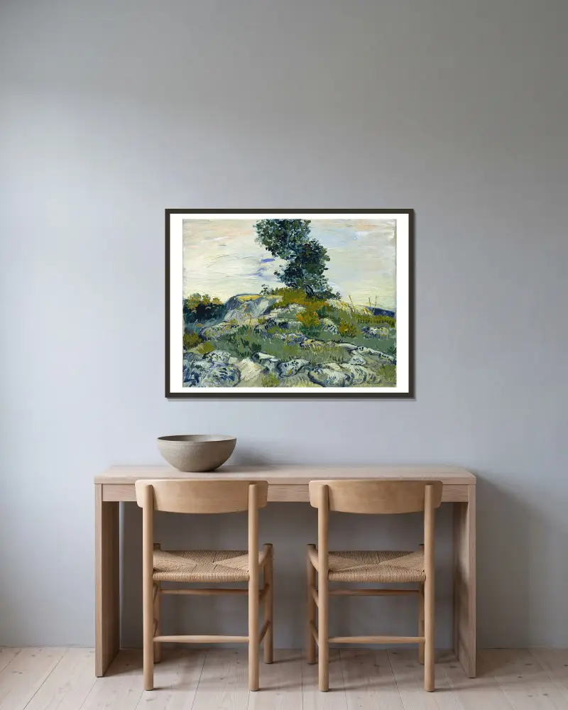 Die Felsen von Vincent van Gogh gerahmt an einer Wand