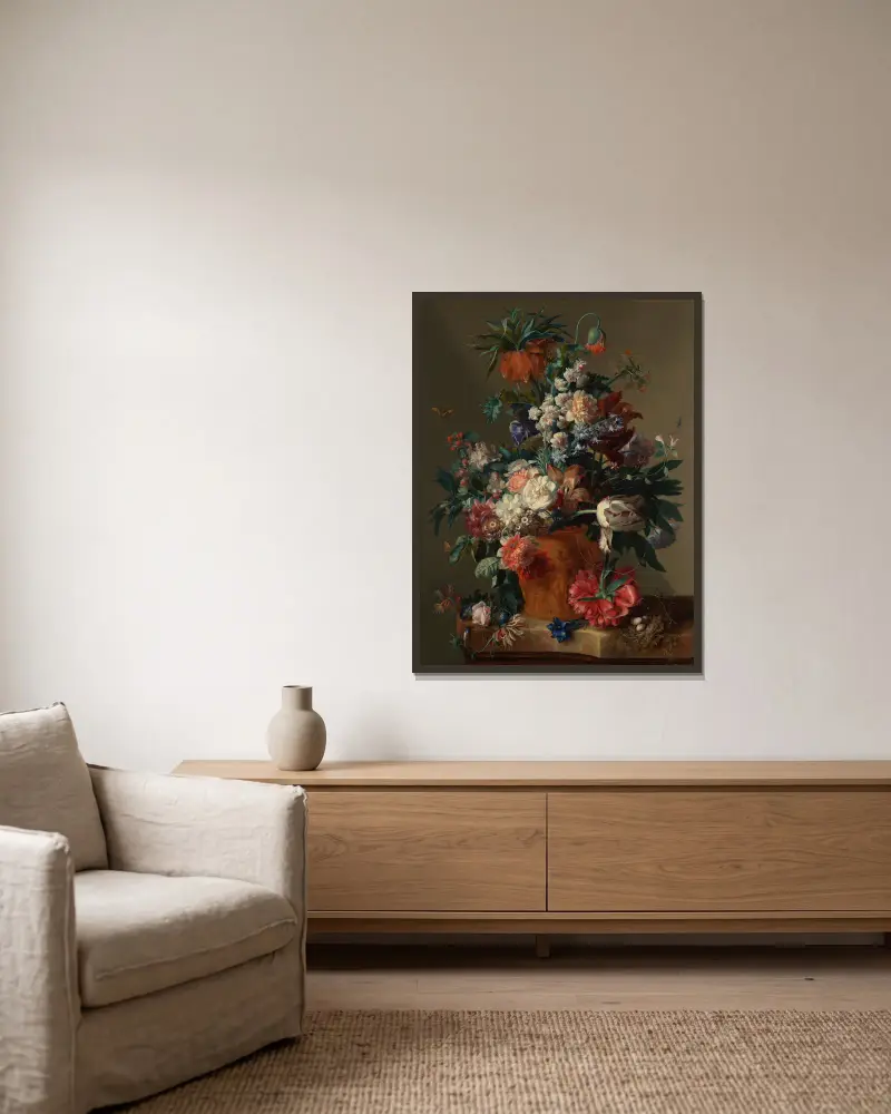 Blomsterstilleben av Jan van Huysum inramad på en vägg