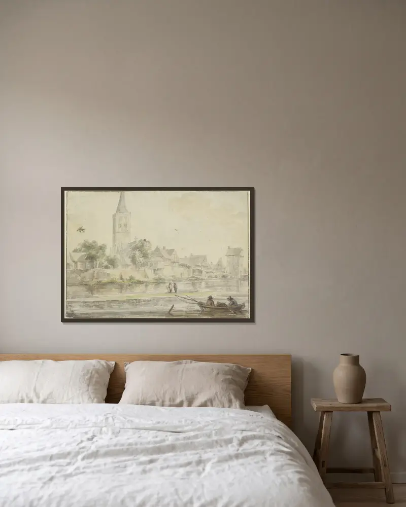 Stad vid vatten med kyrka, torn till höger, båt med två personer i förgrunden av Jacob van Ruisdael inramad på en vägg