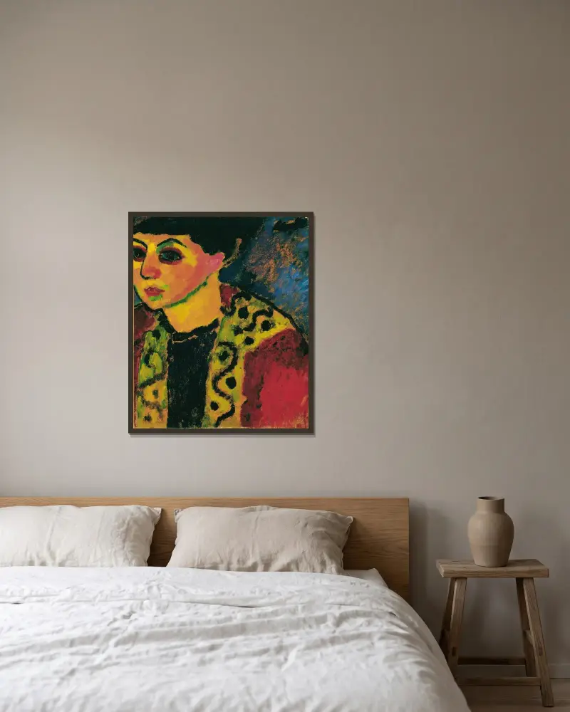 Dam mot blå bakgrund av Alexej von Jawlensky inramad på en vägg