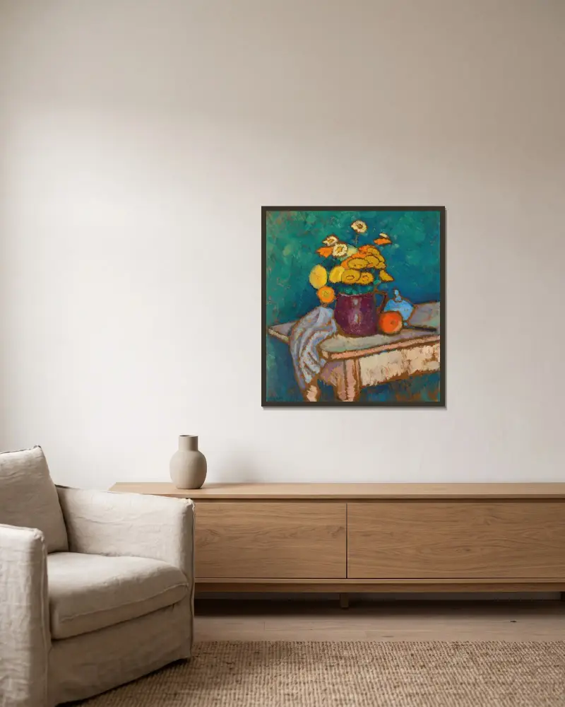 Stilleben med duk, blommor i kruka, äpple och behållare på bord av Alexej von Jawlensky inramad på en vägg