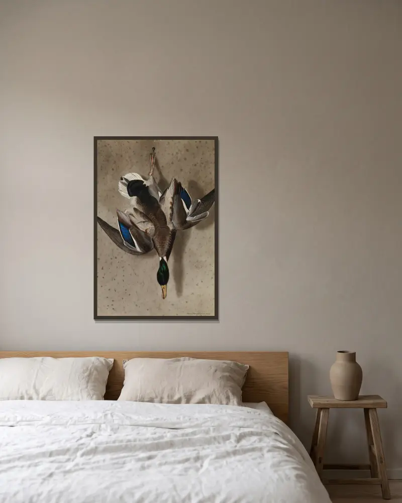 Hängande gräsand von Ferdinand von Wright gerahmt an einer Wand
