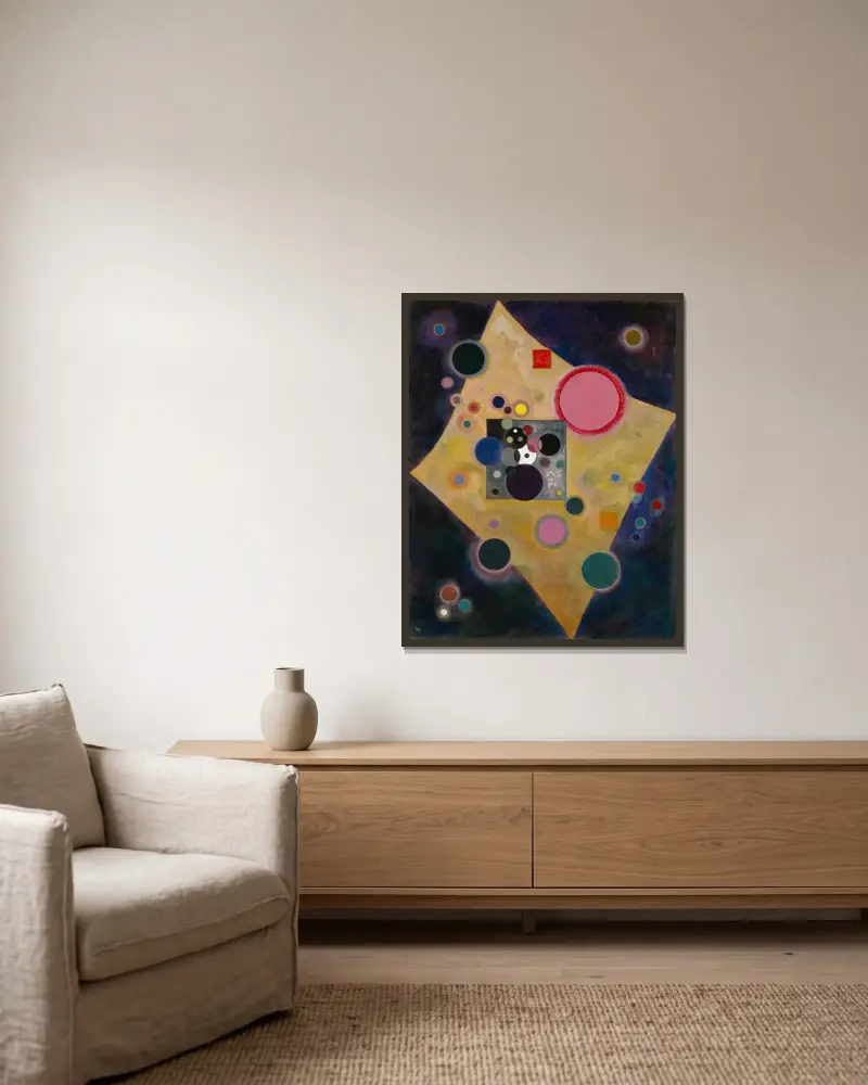 Akzent in Rosa von Wassily Kandinsky gerahmt an einer Wand