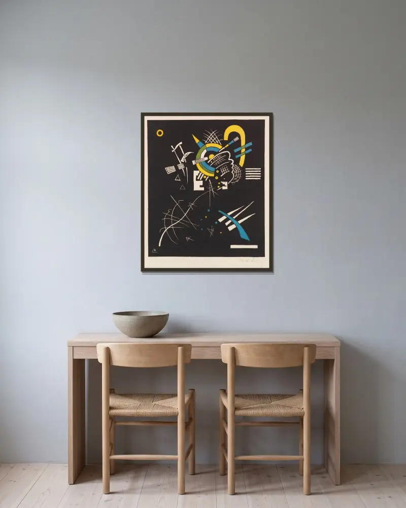 Små världar VII av Wassily Kandinsky inramad på en vägg
