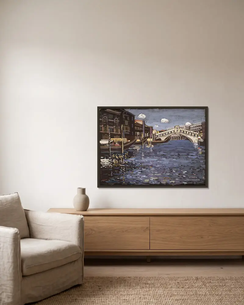 Minne av Venedig 4 (Rialtobron) av Wassily Kandinsky inramad på en vägg