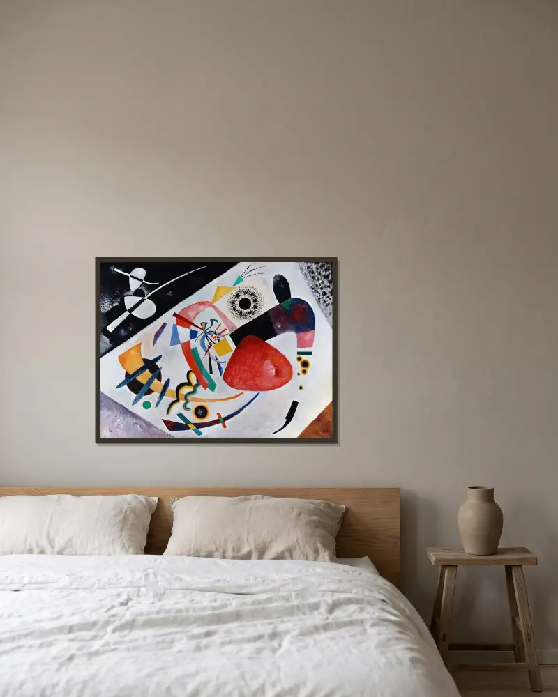 Roter Fleck II von Wassily Kandinsky gerahmt an einer Wand