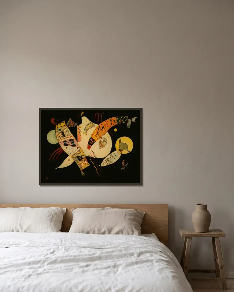 Shapes in Tension av Wassily Kandinsky inramad på en vägg