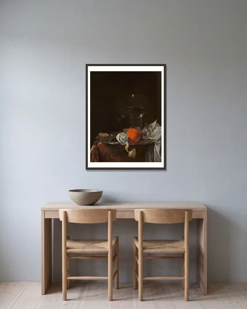 Stillleben mit Früchten und Weingläsern auf einer Silberplatte von Willem Kalf gerahmt an einer Wand