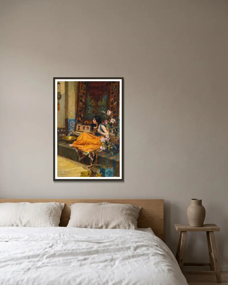 In The Harem, An Odalisque av John William Waterhouse inramad på en vägg