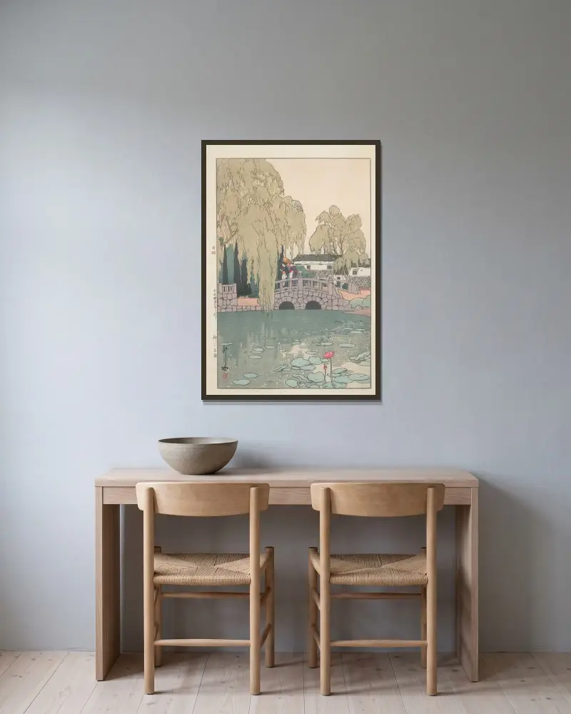 Weide und Steinbrücke von Yoshida Hiroshi gerahmt an einer Wand