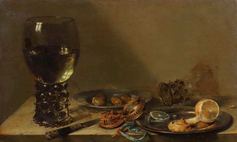 Ett stort roemglas, en silverkniv, ett guldur med blått band, en tenntallrik med skalad citron, med andra föremål på en hylla av Willem Claesz Heda