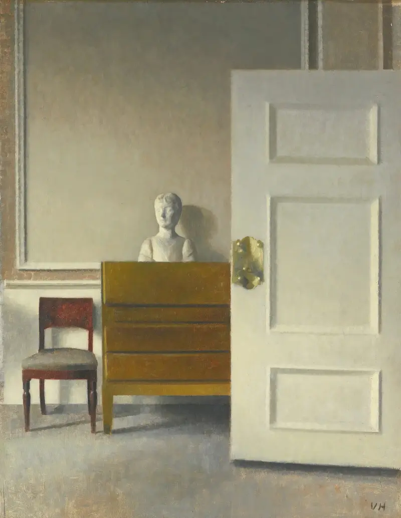 Interior with a bust av Vilhelm Hammershøi
